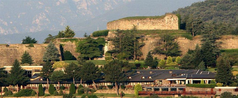 El Castell De Ciutat - Relais & Chateaux La Seu d'Urgell Luaran gambar