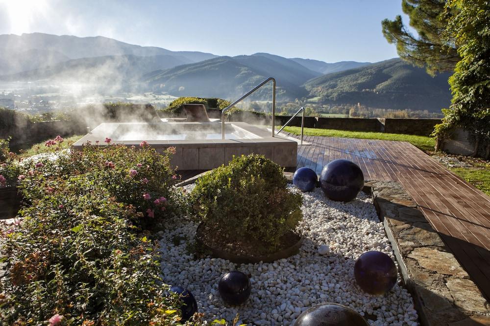 El Castell De Ciutat - Relais & Chateaux La Seu d'Urgell Luaran gambar