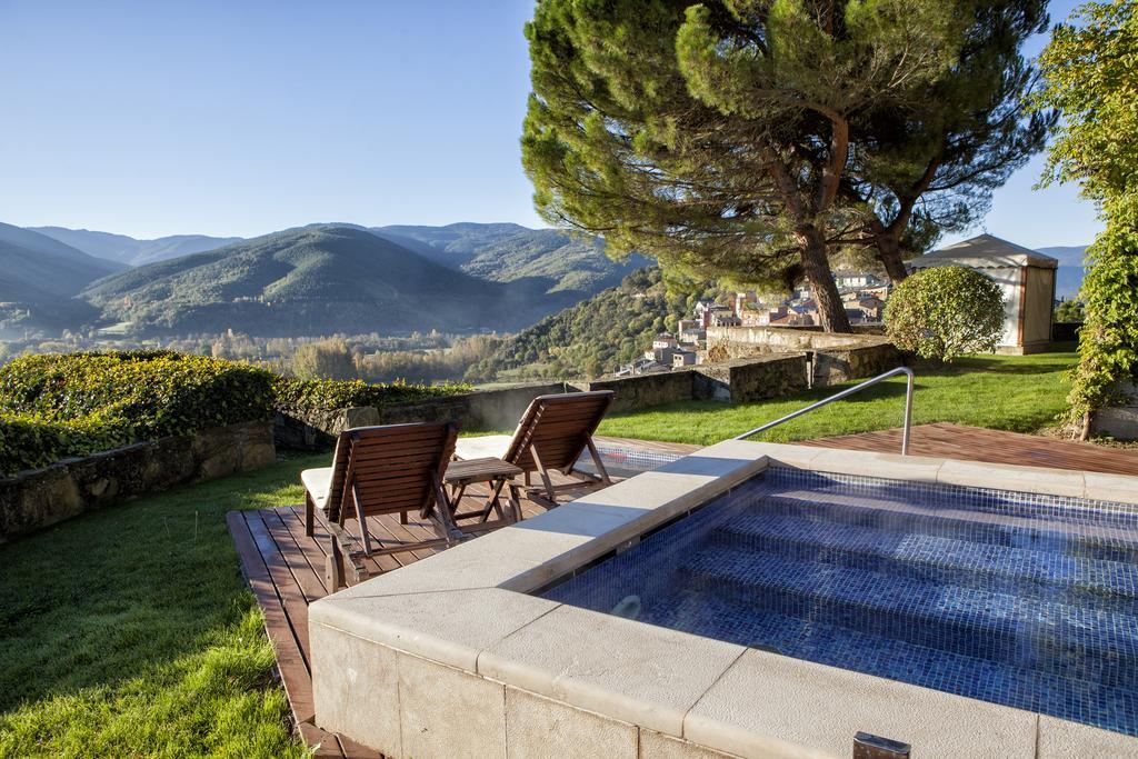 El Castell De Ciutat - Relais & Chateaux La Seu d'Urgell Luaran gambar