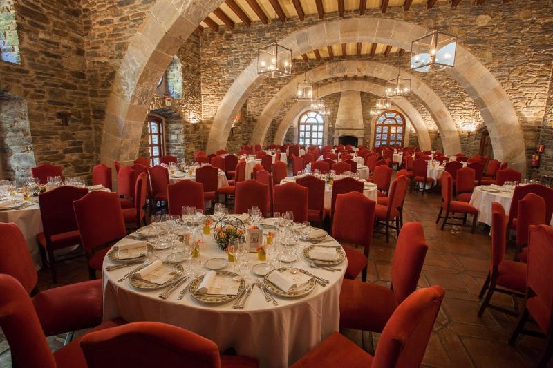 El Castell De Ciutat - Relais & Chateaux La Seu d'Urgell Luaran gambar