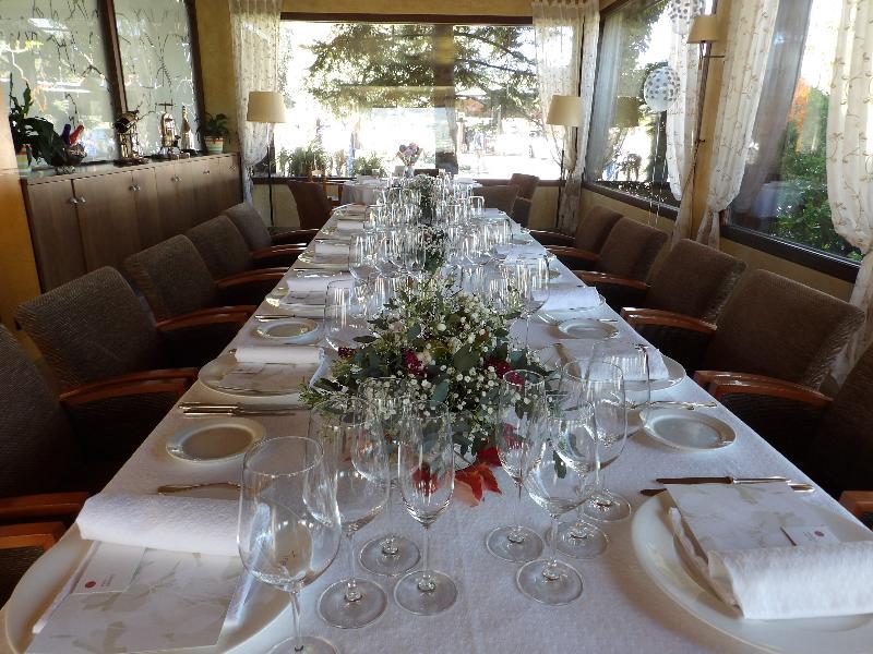 El Castell De Ciutat - Relais & Chateaux La Seu d'Urgell Luaran gambar